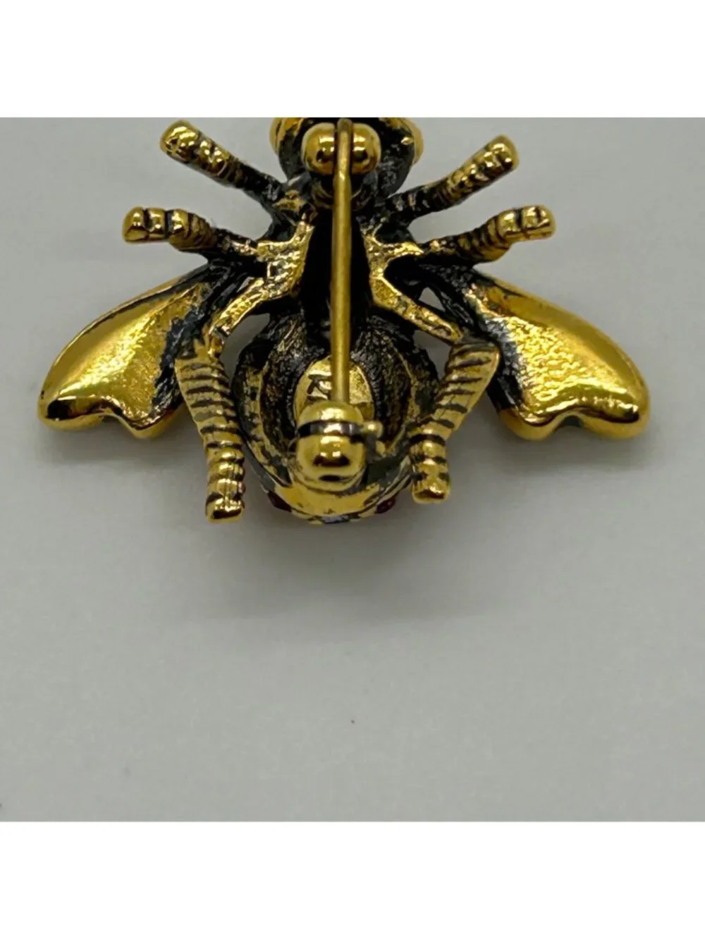 Joan Rivers Signed Bee Brooch Jewel Tone Rhinestone Vintage Gold Tone Insect Pin